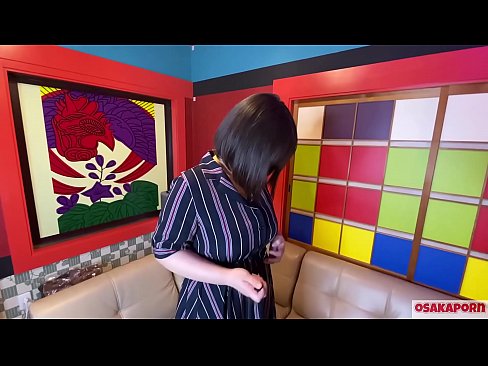 ❤️ جاپاني پياري وڏي سيني سان گڏ جنسي رانديڪن سان مشت زني ڪري ٿي ۽ هڪ orgasm آهي. هوءَ هڪ انٽرويو ۾ پنهنجي ڀوائتي تجربي بابت ڳالهائي ٿي. وڏيون چوڙيون ۽ وارن واري بلت زور سان روئي رهي آهي. اوساڪاپورن ❤️❌ سپر جنسي تي sd.pornsos-com.ru
